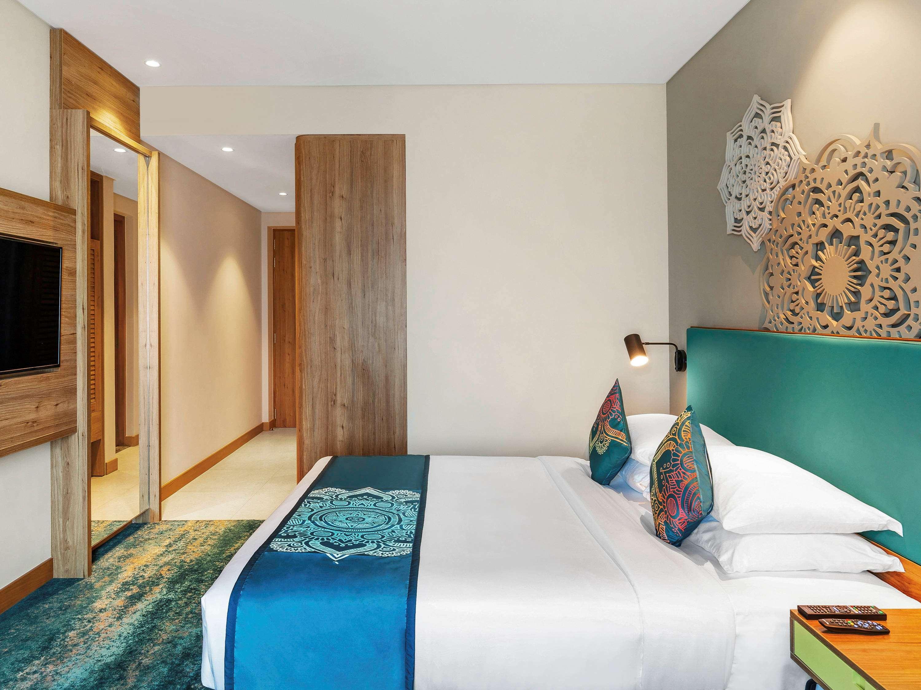 Grand Mercure Ahmedabad Gift City - An Accor Hotels Brand Gandhinagar Dış mekan fotoğraf