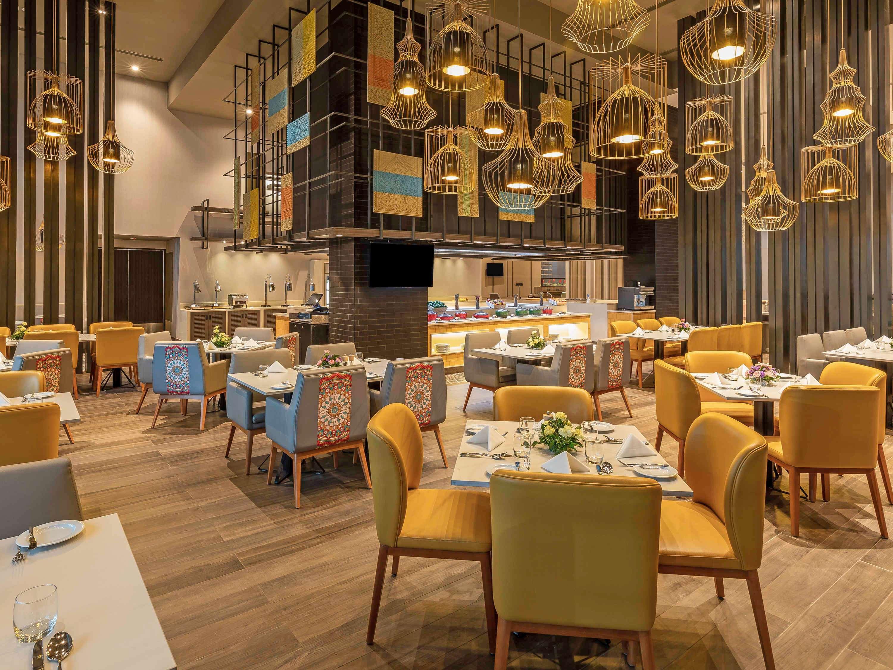 Grand Mercure Ahmedabad Gift City - An Accor Hotels Brand Gandhinagar Dış mekan fotoğraf